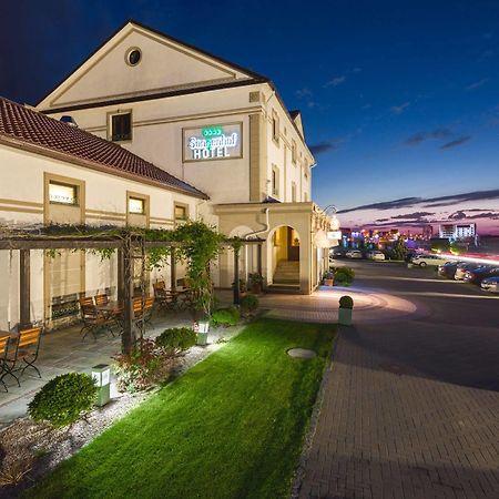 Hotel Sonnenhof 수체아바 외부 사진