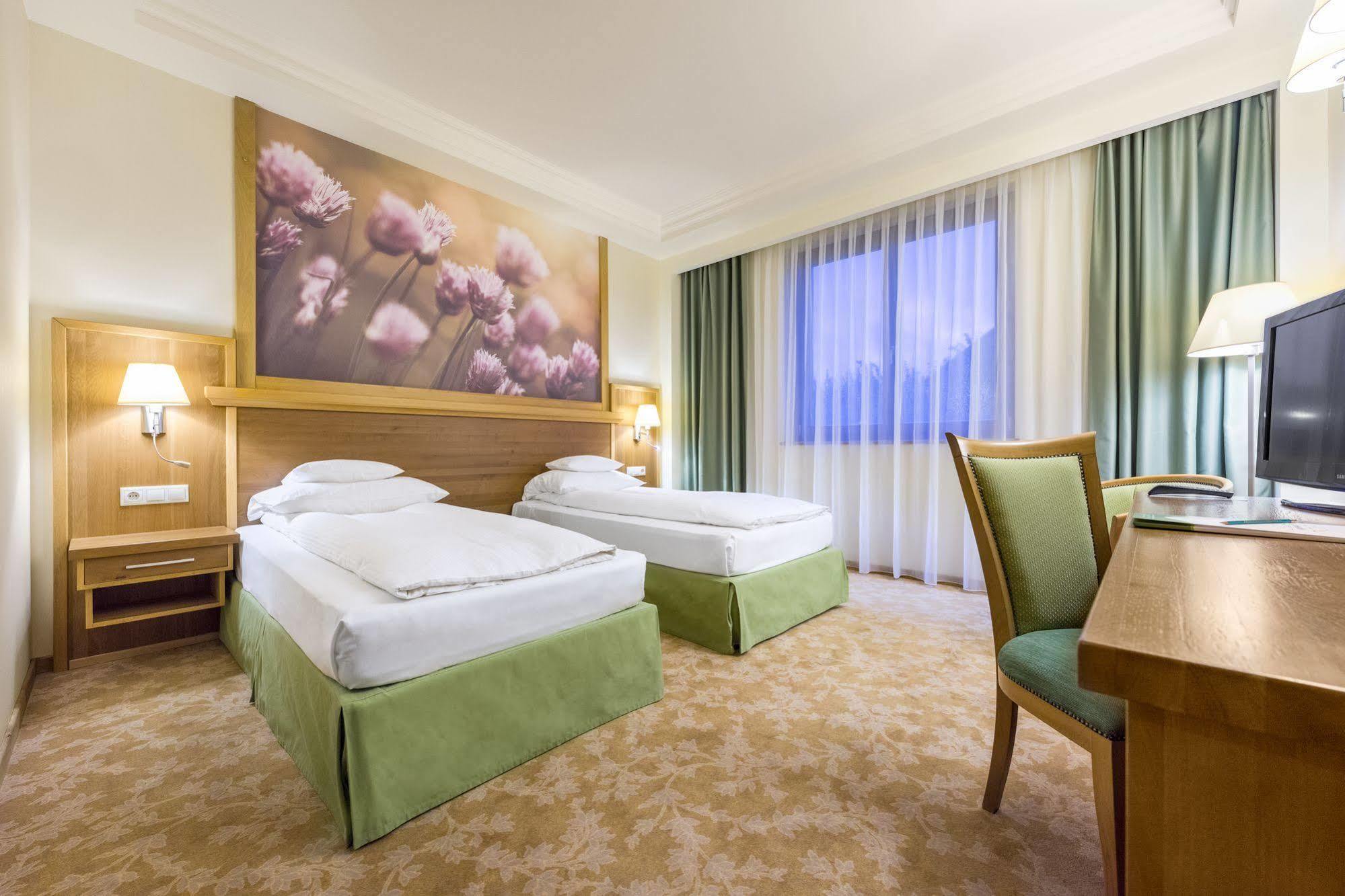 Hotel Sonnenhof 수체아바 외부 사진